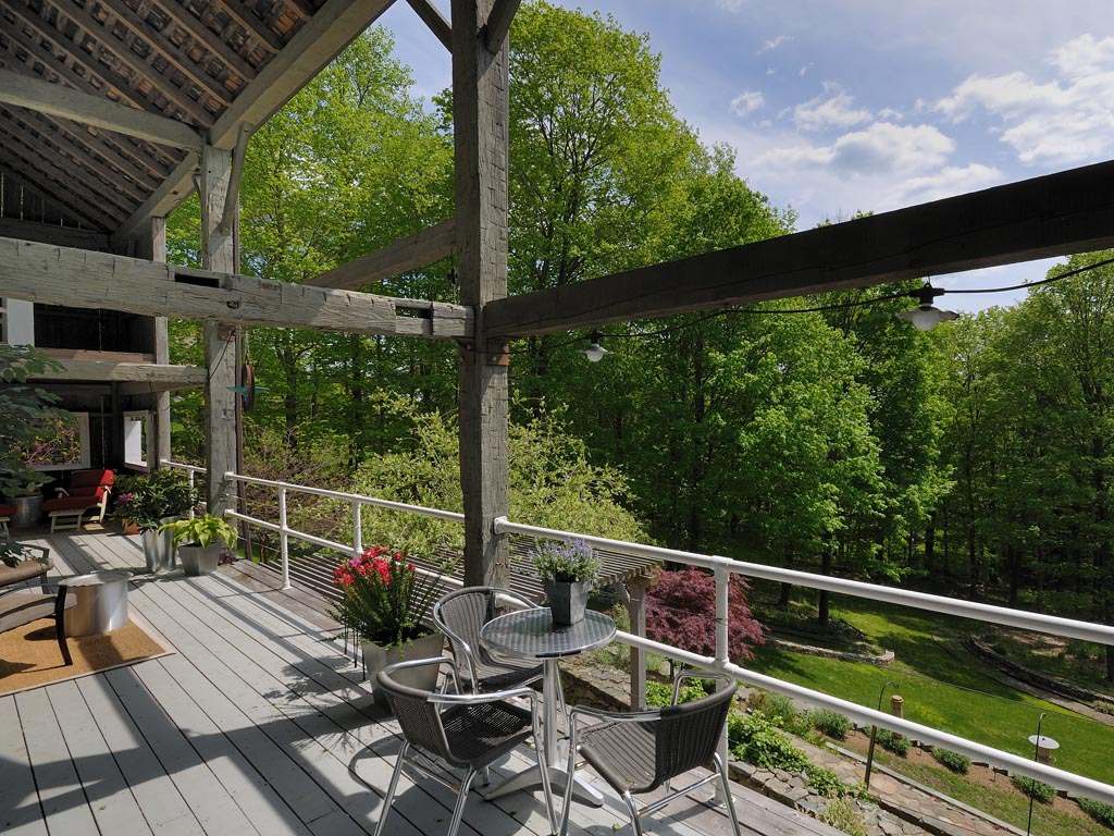 https://ryancornell.com/chateau-montagne-2400000/