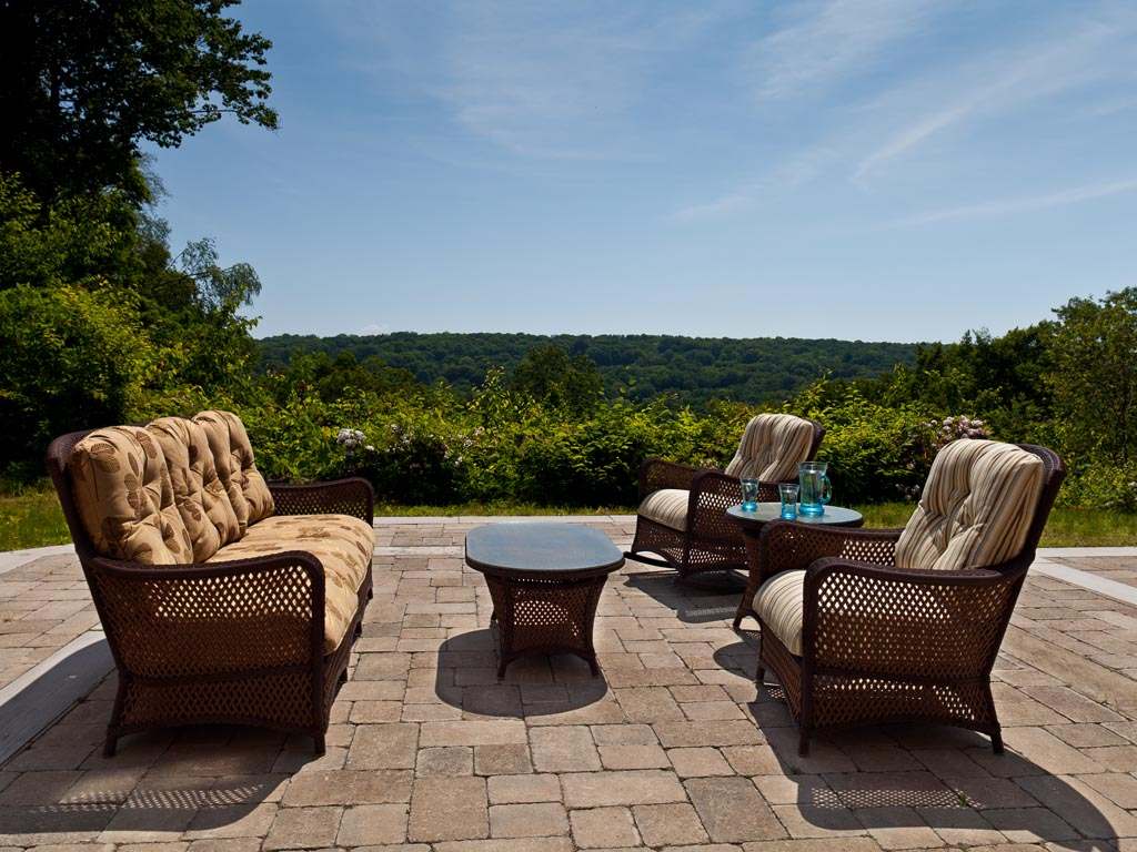 https://ryancornell.com/chateau-montagne-2400000/