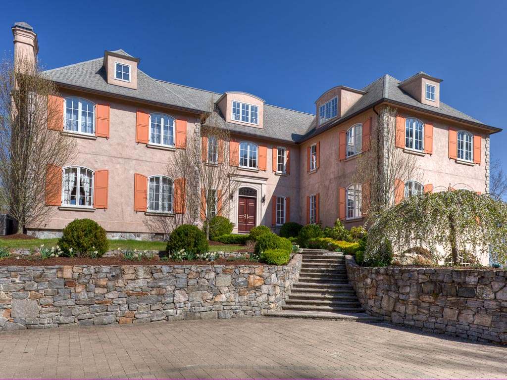 https://ryancornell.com/chateau-montagne-2400000/